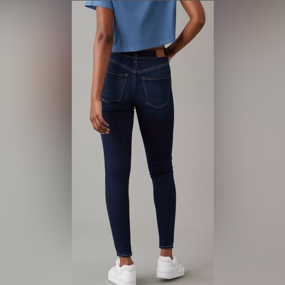 American Eagle Next Level High-Waisted Jegging - Picture 3 of 7